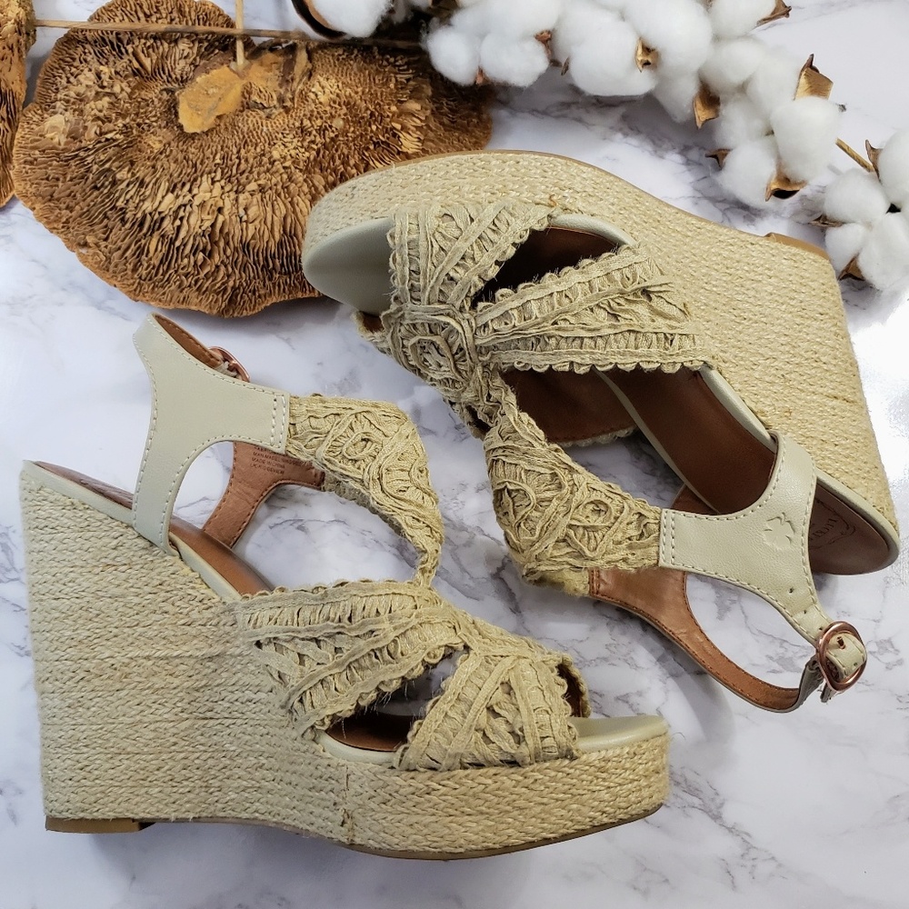 Lucky Brand | 10M espadrille wedge sandals